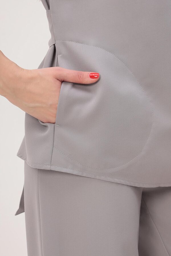 3-78.1-21-1 Блуза жен. (Kiara) (34 Grey pearl, 46 размер, 170-176) 3-78.1-21-1 Блуза жен. (Kiara) (34 Grey pearl, 46 размер, 170-176)